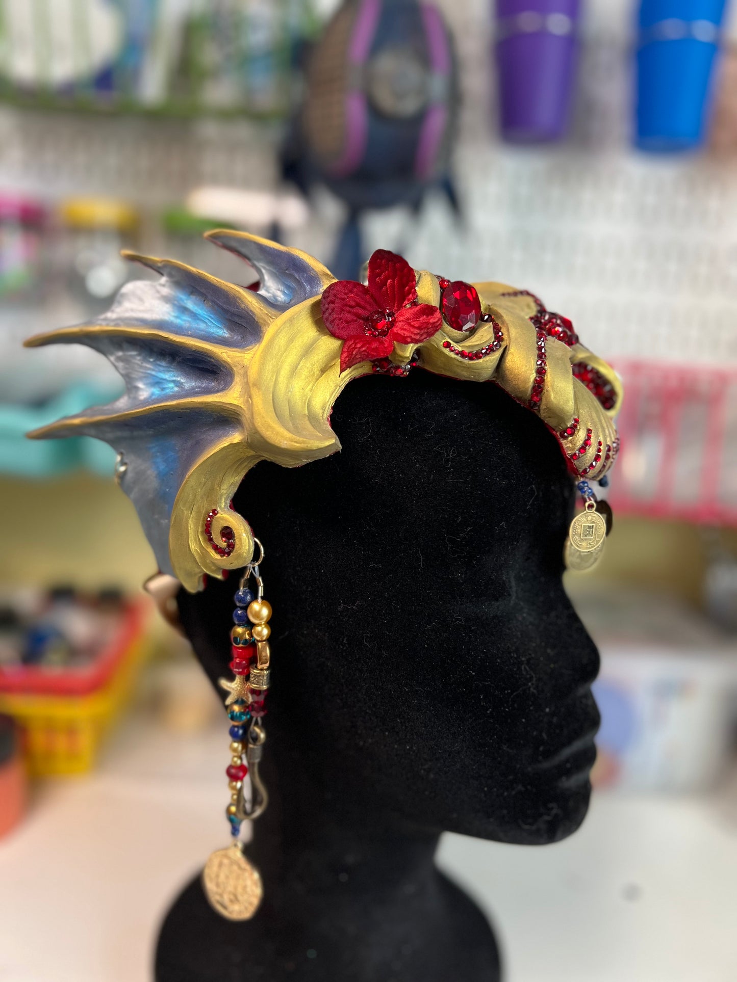 Gold/red/blue crown