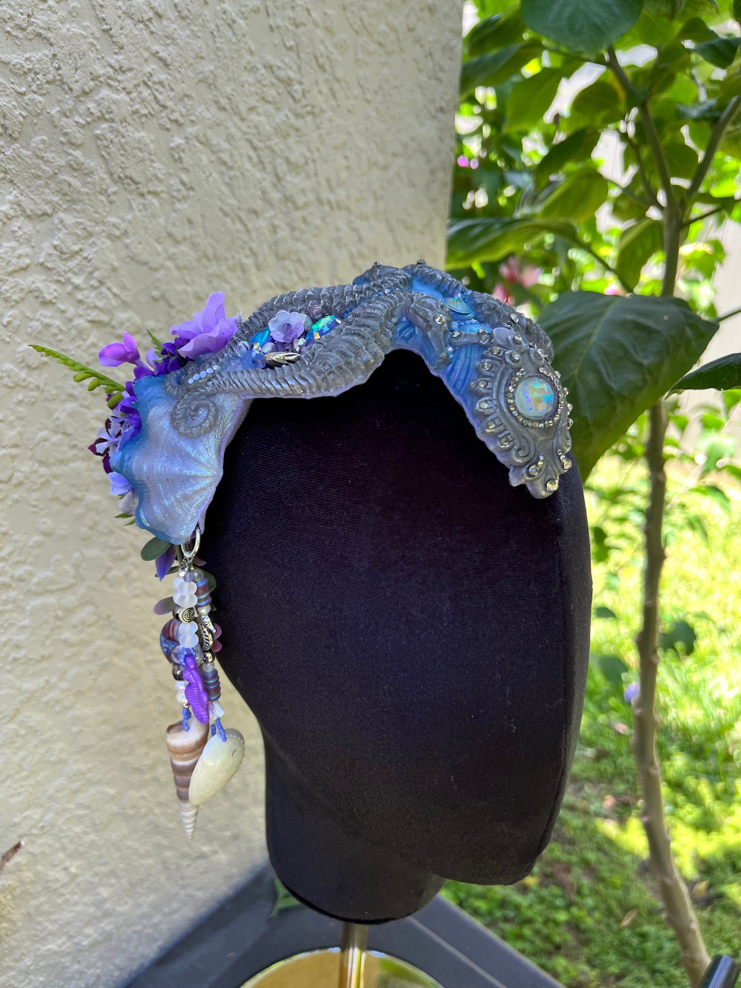 Silver/purple seahorse crown
