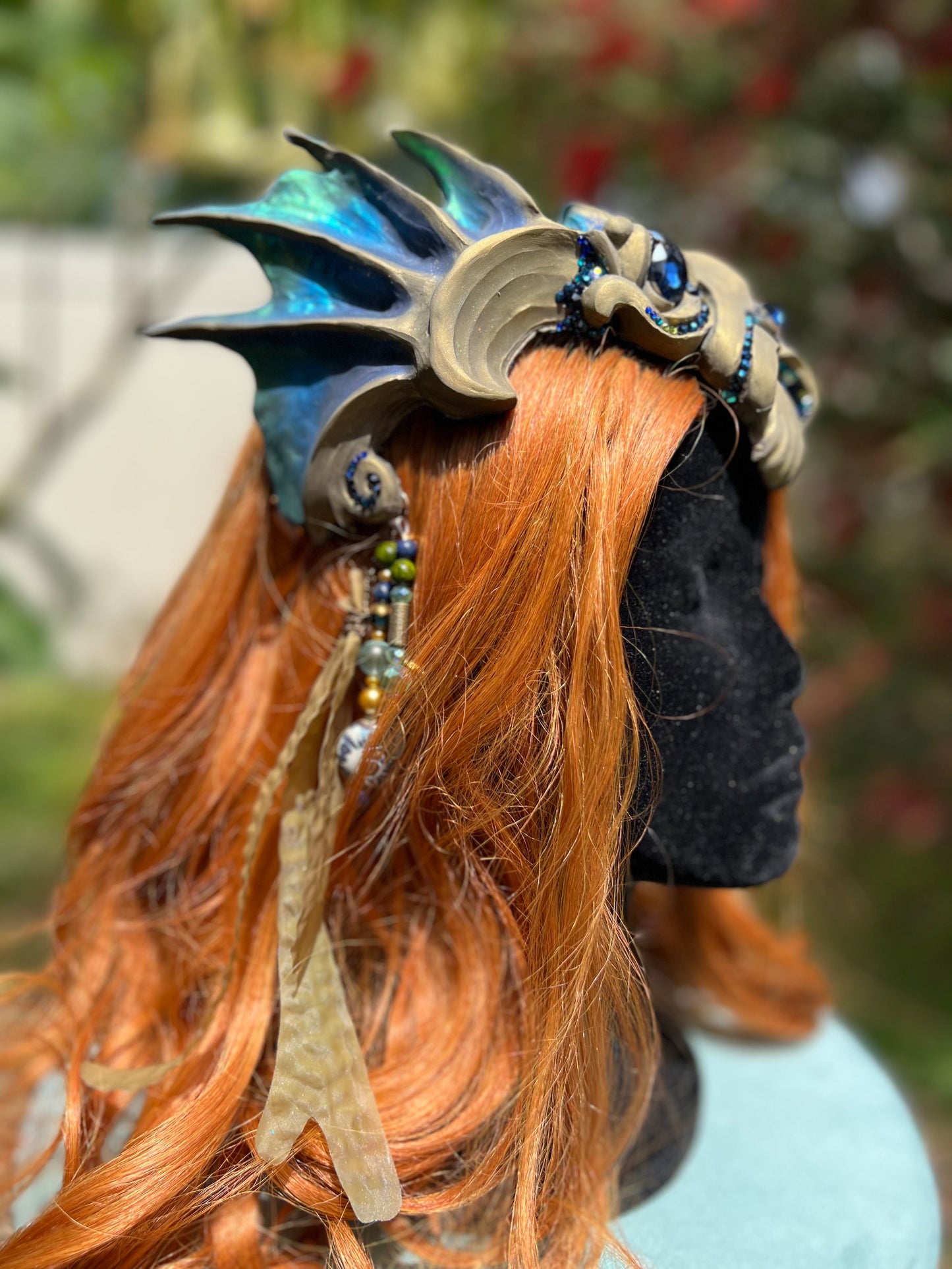 Gold/blue crown