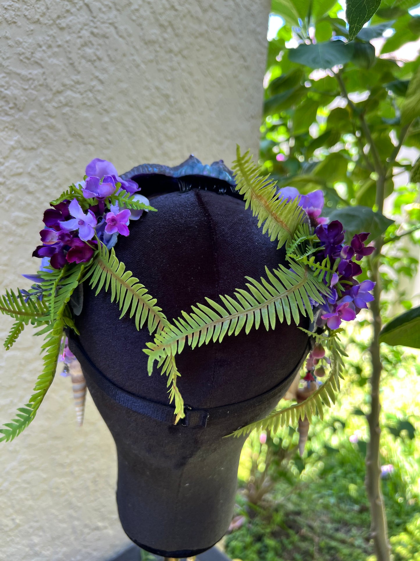 Purple/ dark purple seahorse crown