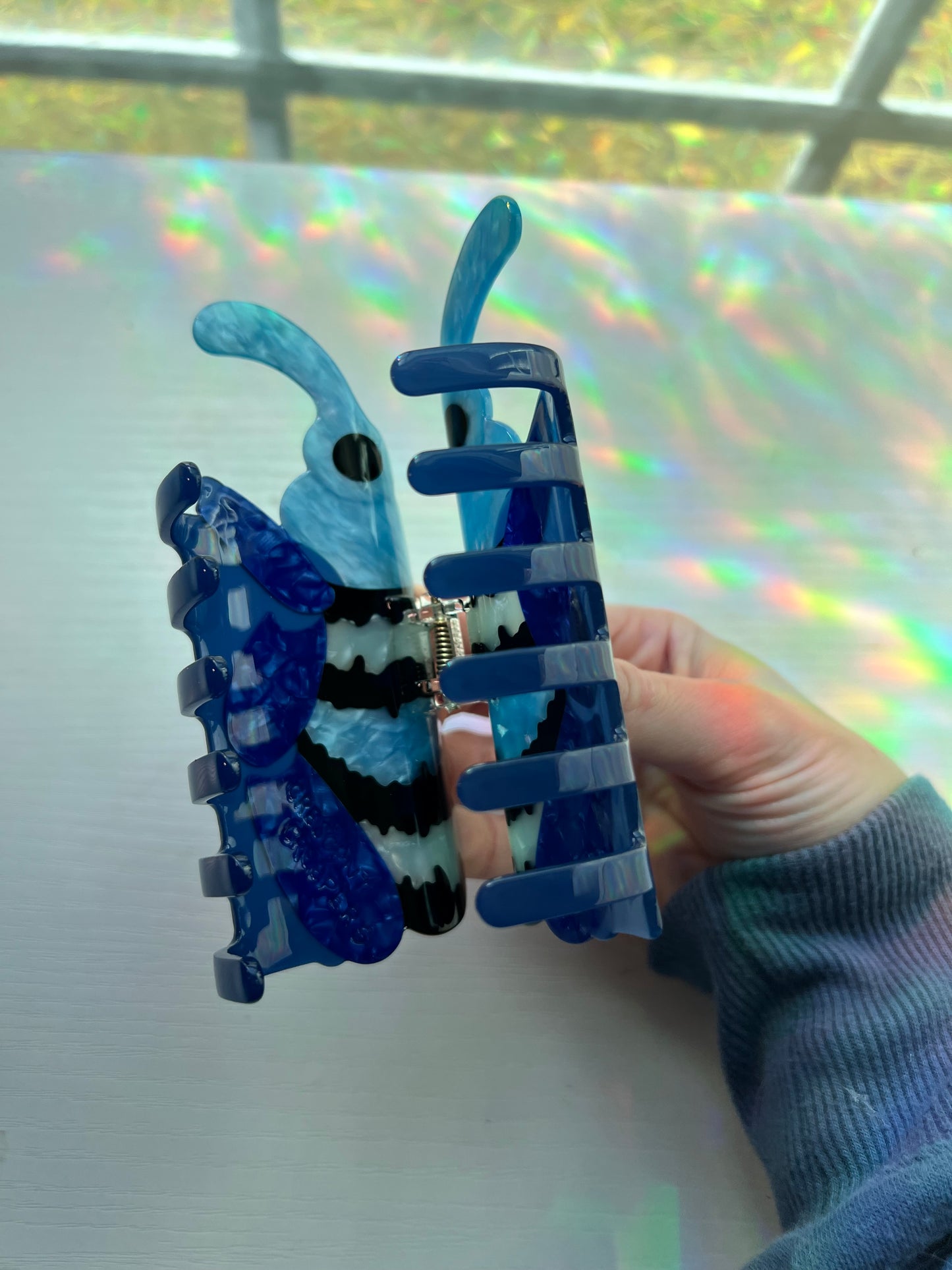 Pre order weevil hair claw