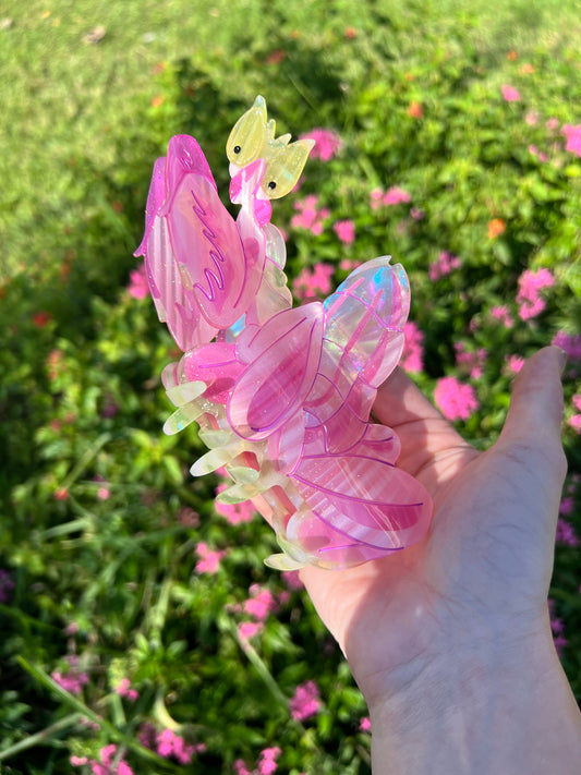 Orchid mantis hair claw