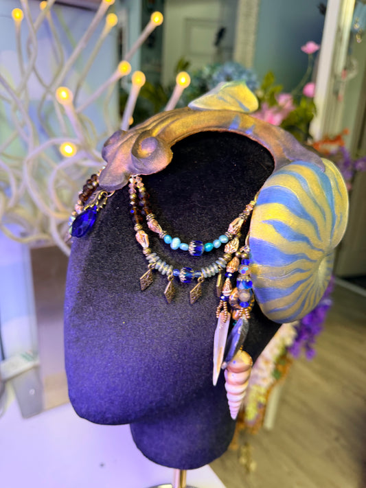 Bronze/gold/blue Nautilis crown