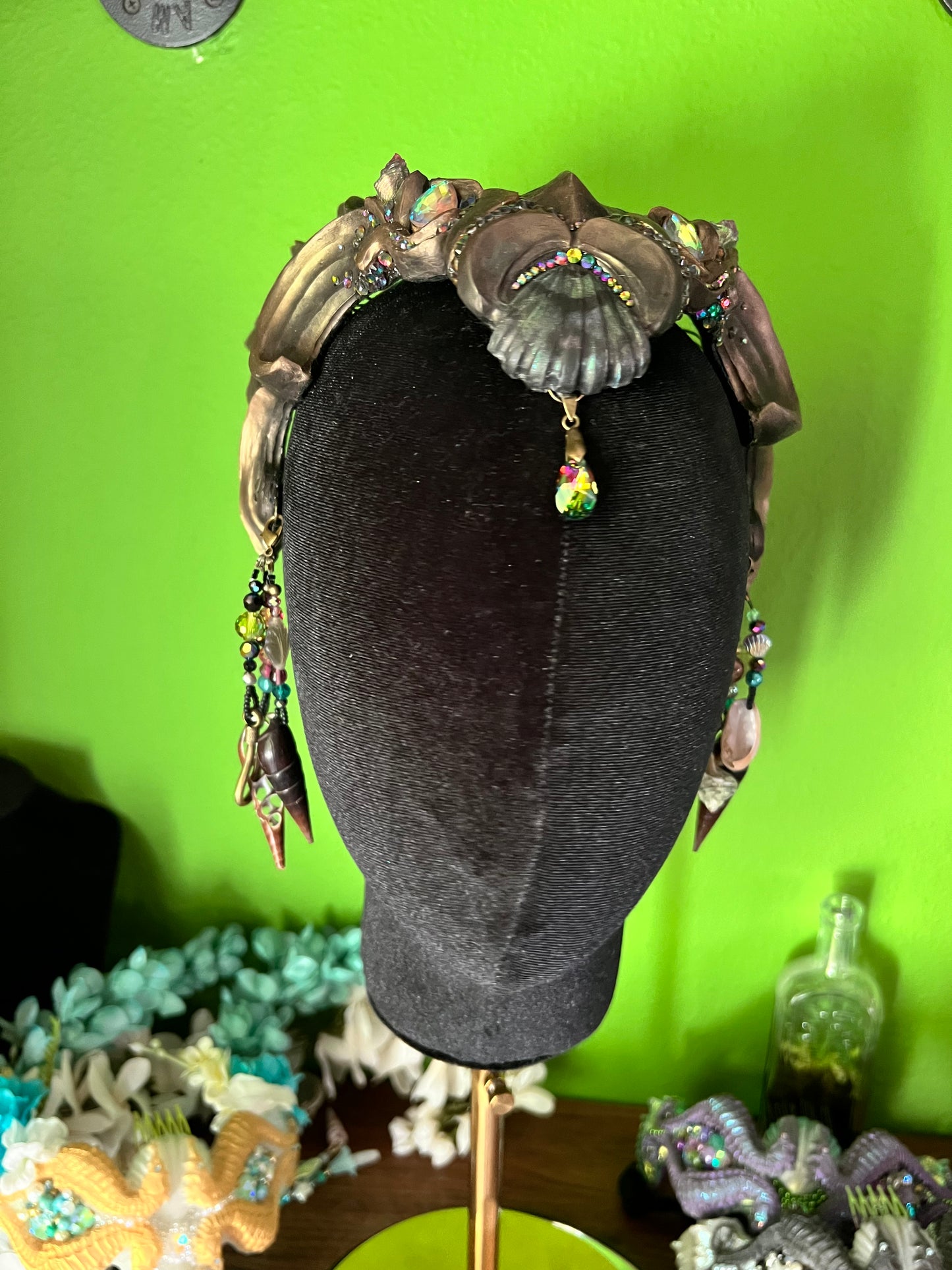 Colors shift abalone Calypso crown