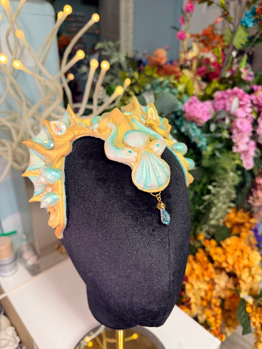 Mint/gold Lorelei crown