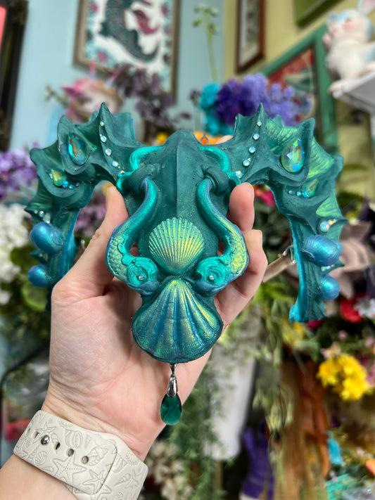 Green/teal Lorelei crown