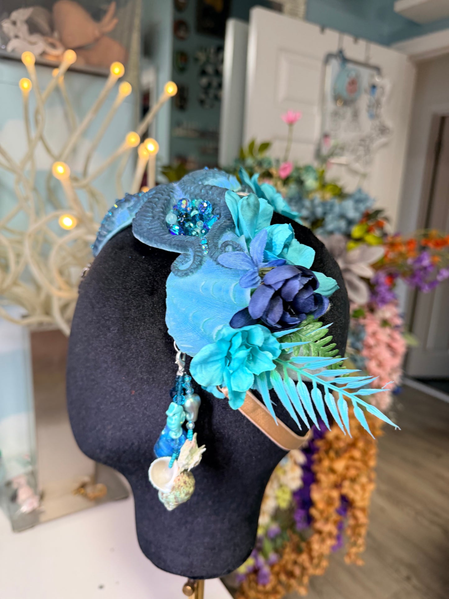 Blue seahorse crown