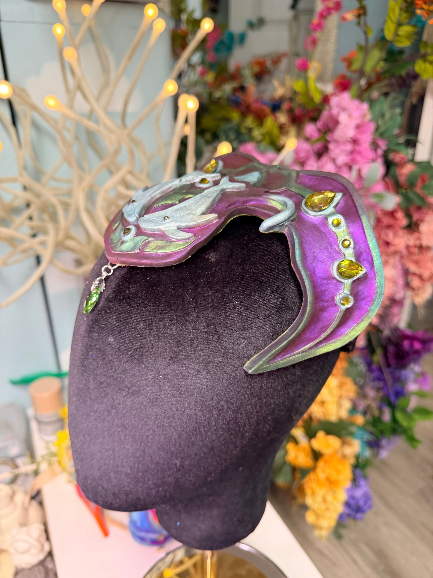 Purple/green Echo crown