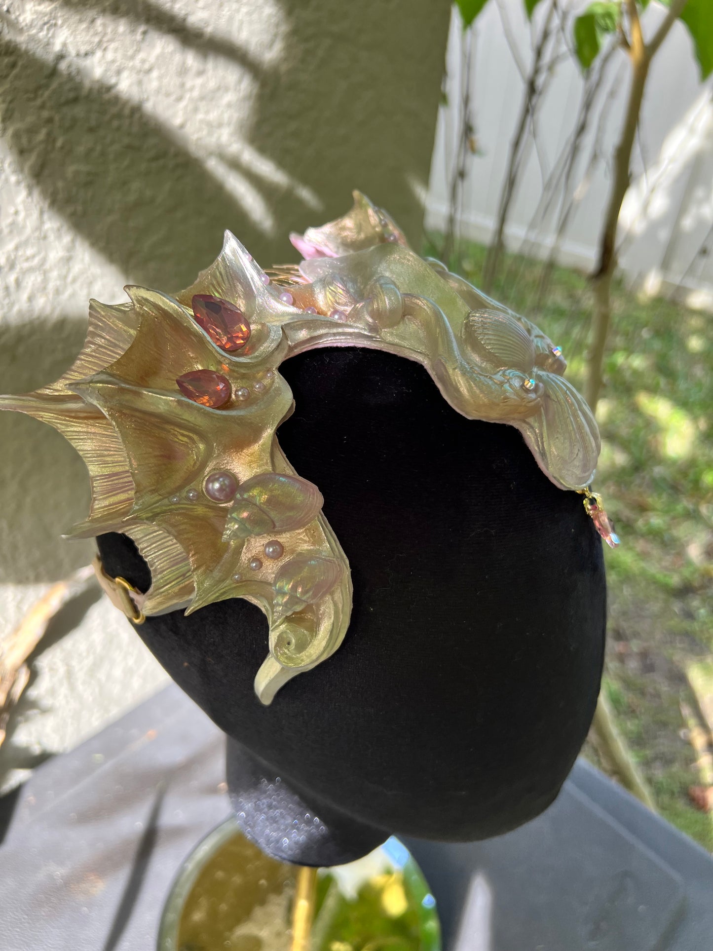 Champagne/pink Lorelei crown