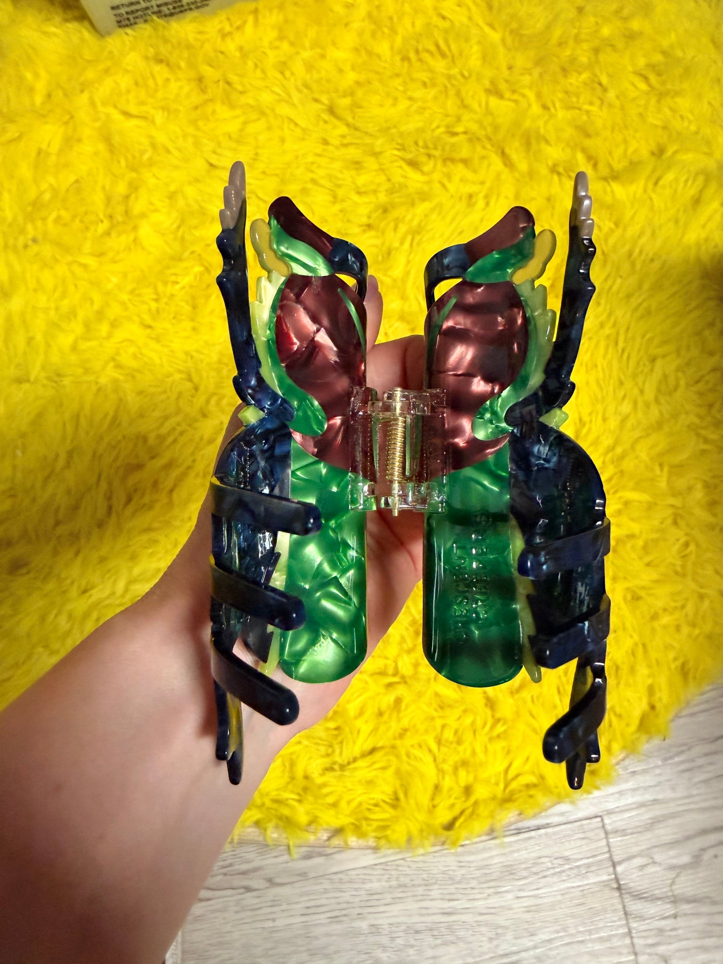 Pre order Dung beetle hair claw