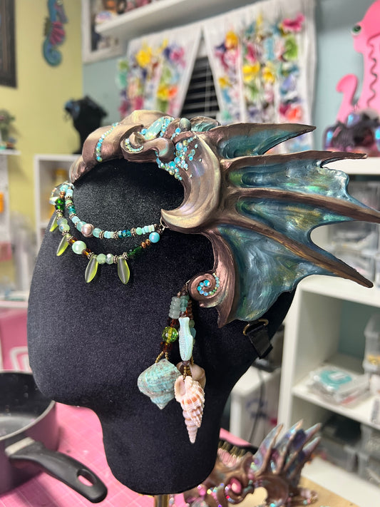 Green/bronze shift crown