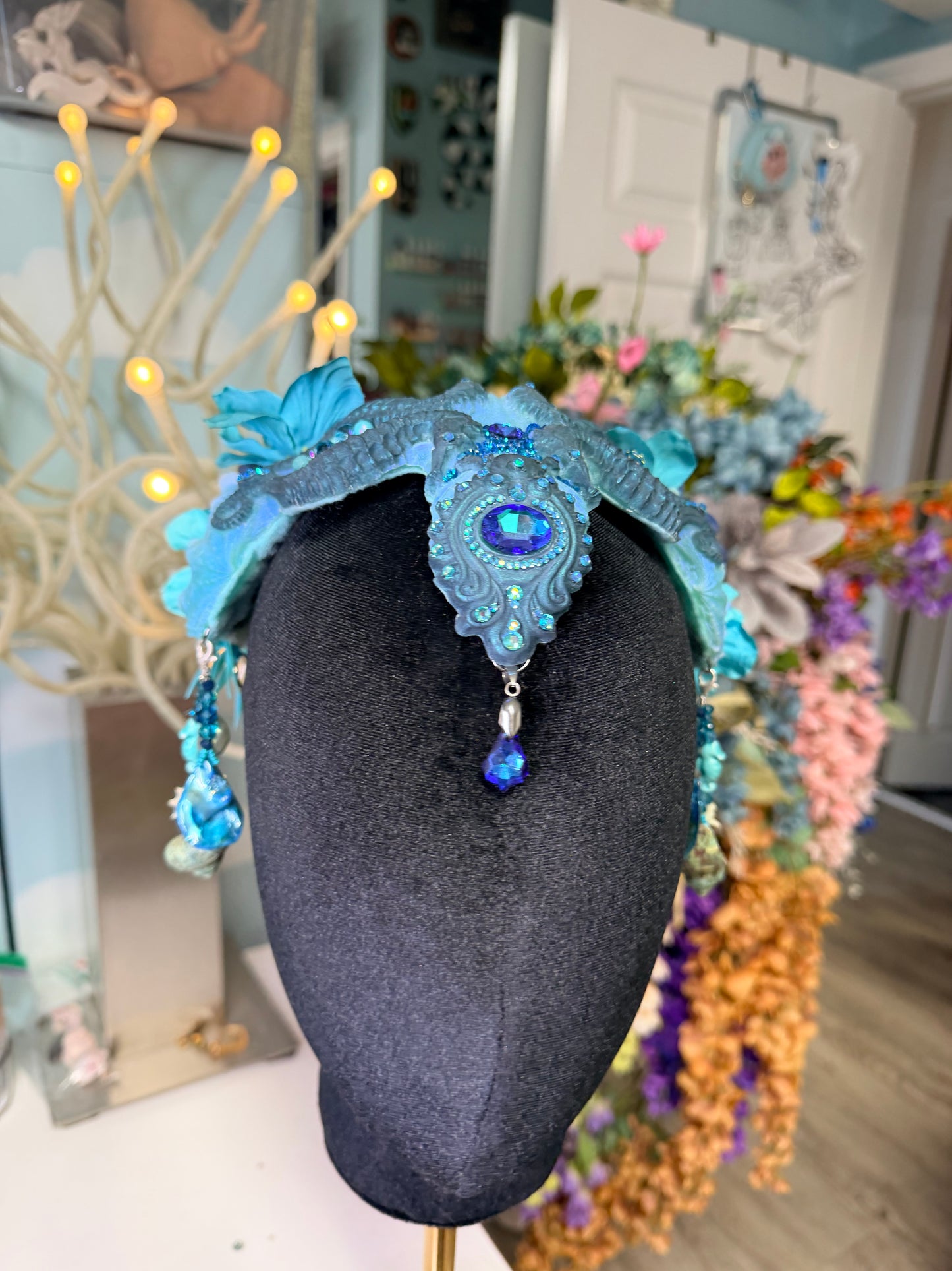 Blue seahorse crown