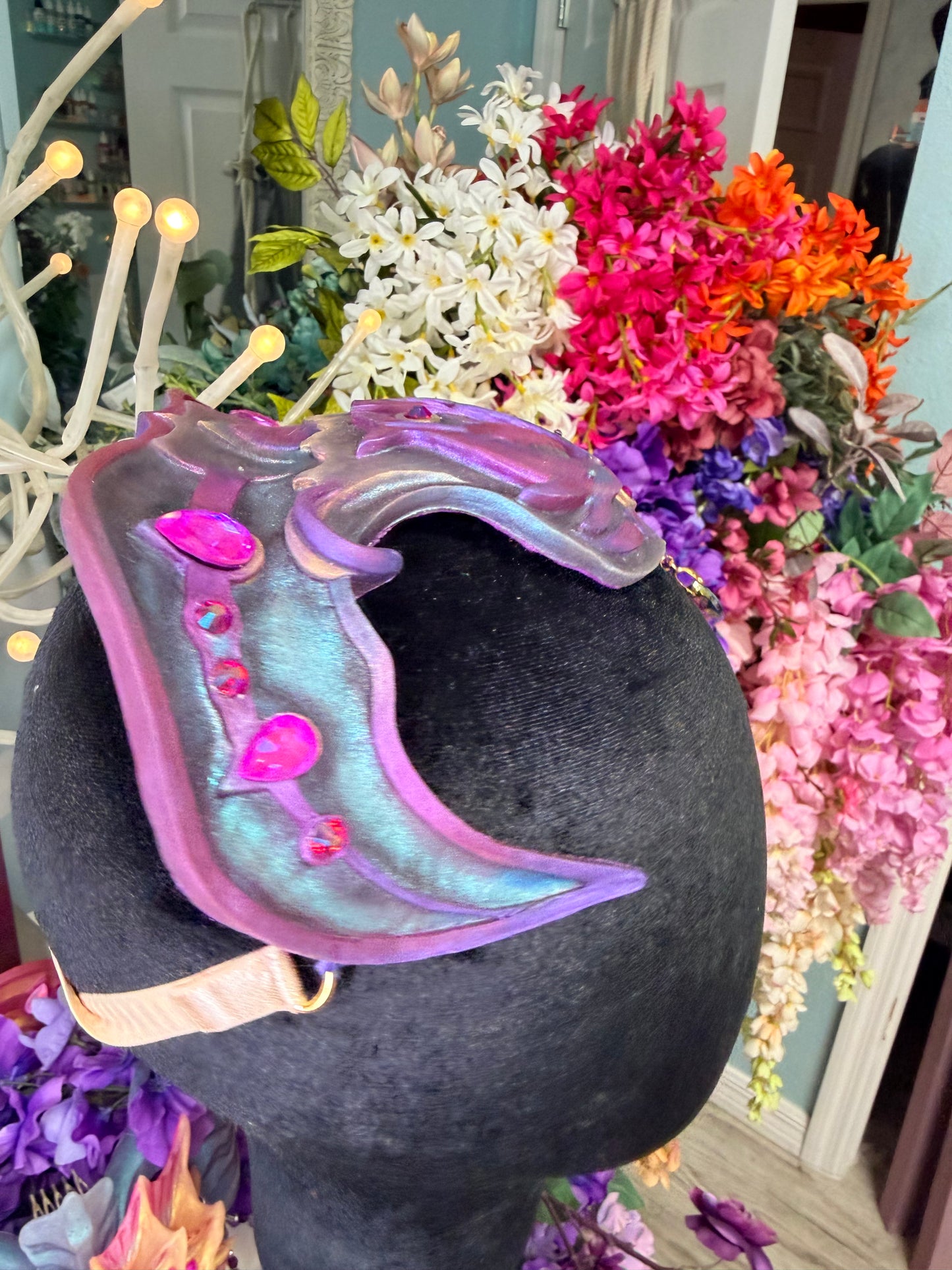 Black/purple/pink echo crown ￼