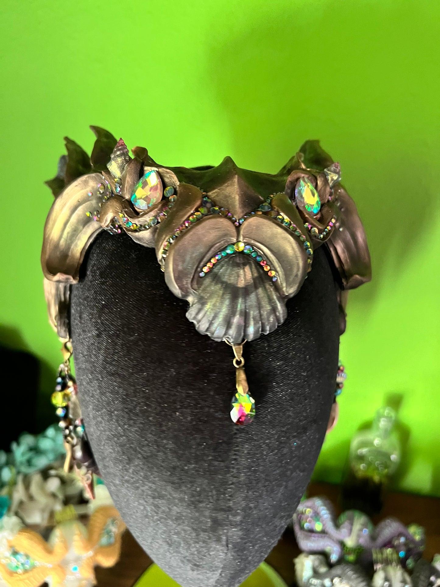 Colors shift abalone Calypso crown