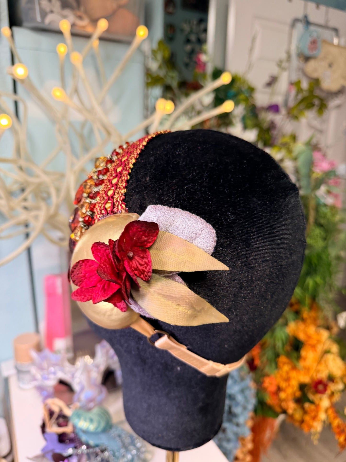 Red/gold Nautilis headband
