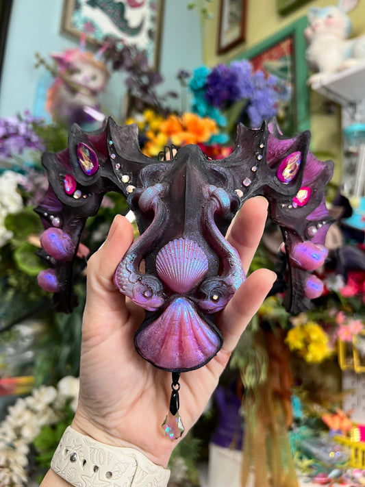 Black /pink Lorelei crown