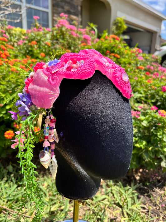 Pink seahorse crown
