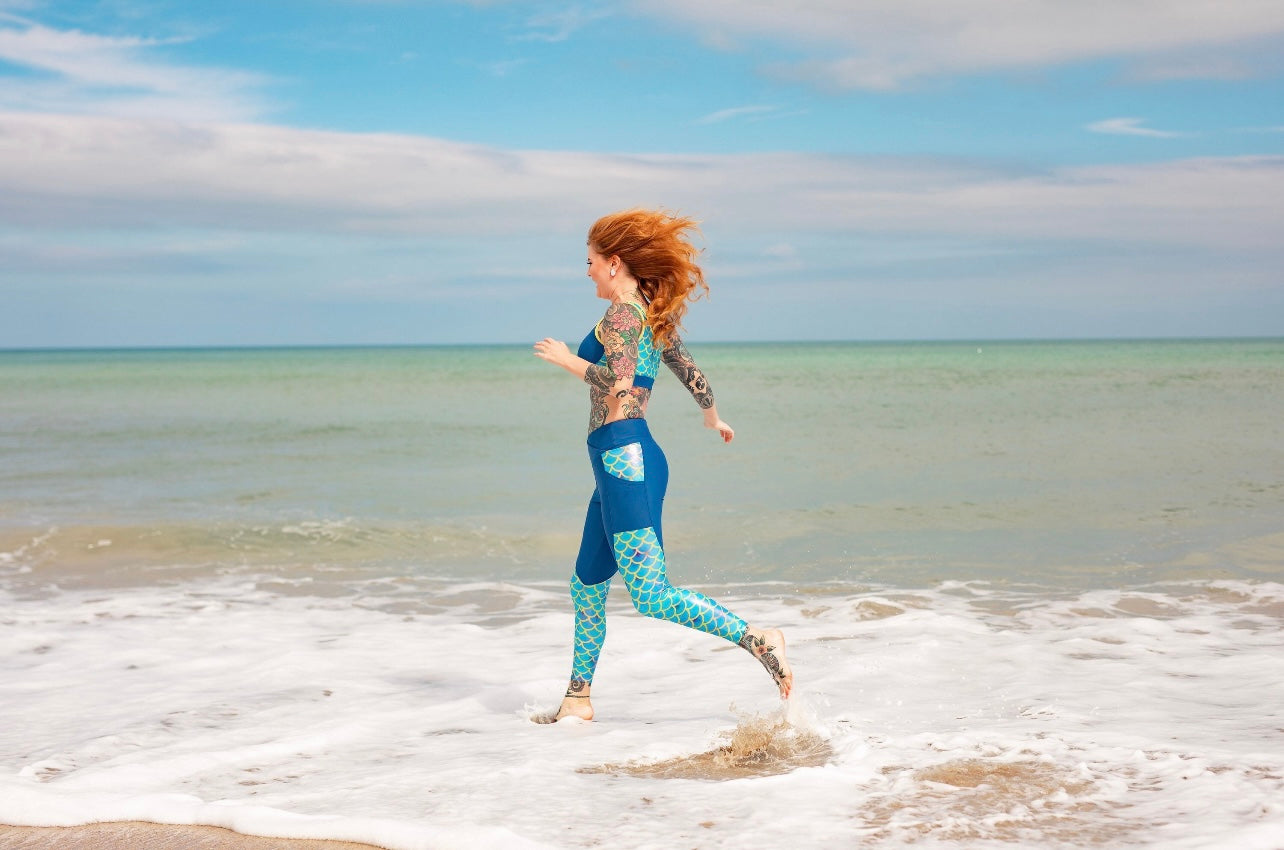Blue color shift mermaid leggings